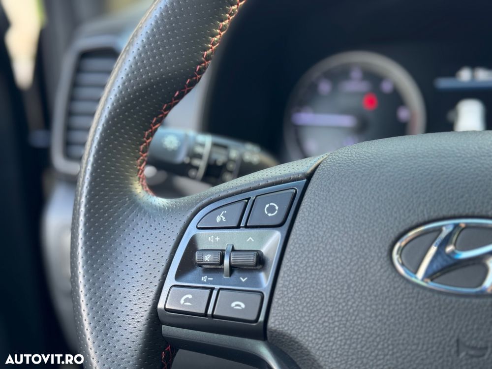 Hyundai Tucson 1.6 CRDi 2WD Select - 26