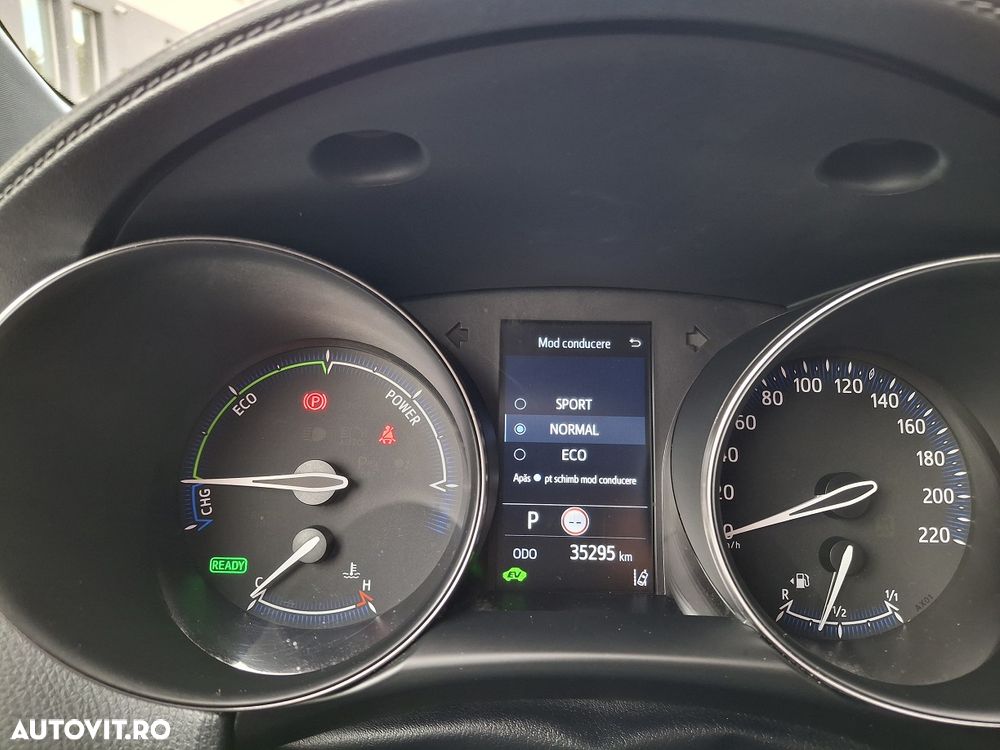 Toyota C-HR 1.8 HSD 122 CP 4x2 CVT Core - 18