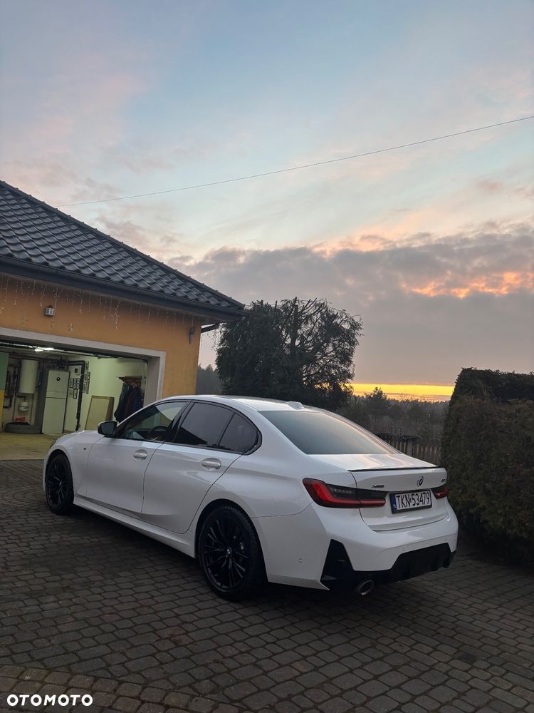 BMW Seria 3 330i xDrive - 6