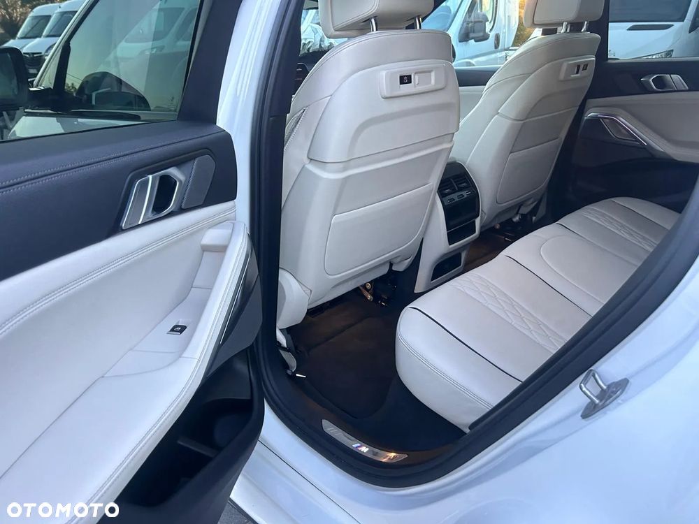 BMW X6 xDrive30d mHEV - 25