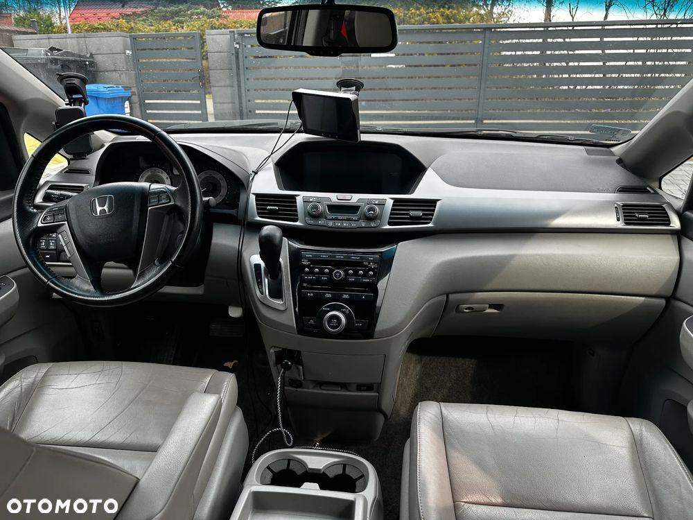 Honda Odyssey 3.5 EX - 8