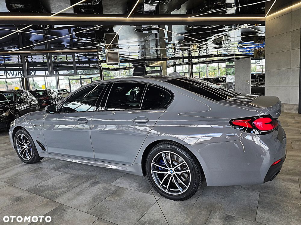 BMW Seria 5 530e xDrive M Sport sport - 6