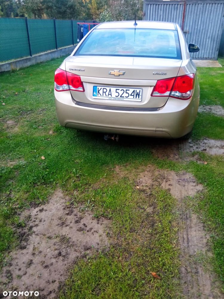 Chevrolet Cruze - 13