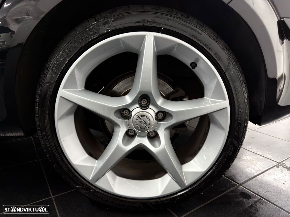 Opel Astra GTC 1.7 CDTI DPF Sport - 16