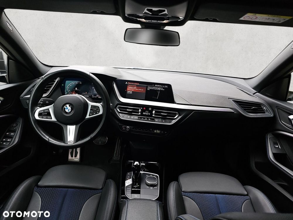 BMW Seria 2 218i - 26
