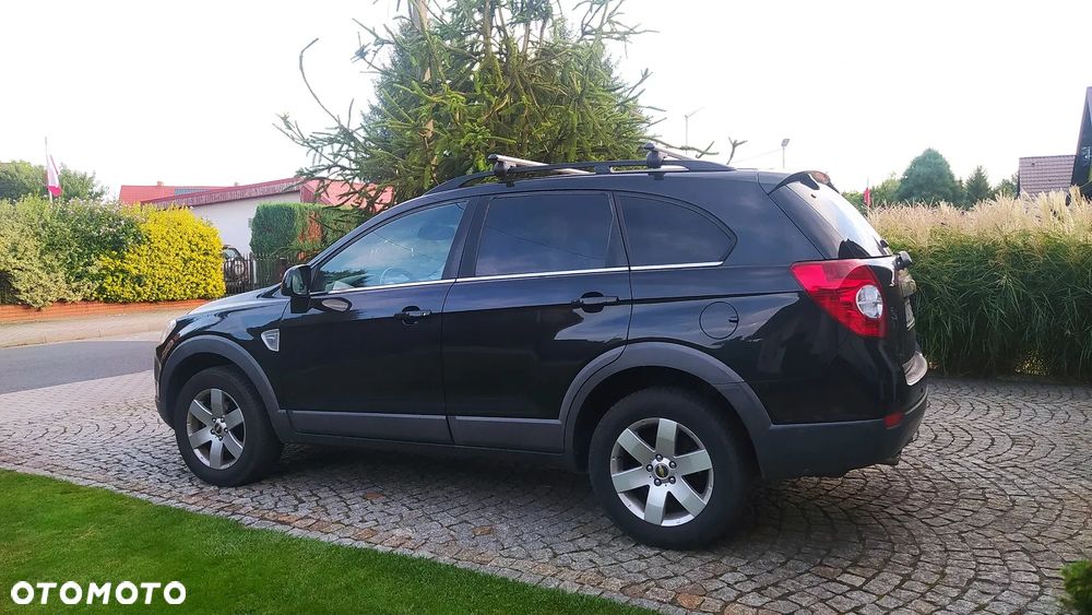 Chevrolet Captiva 2.4 LS - 7