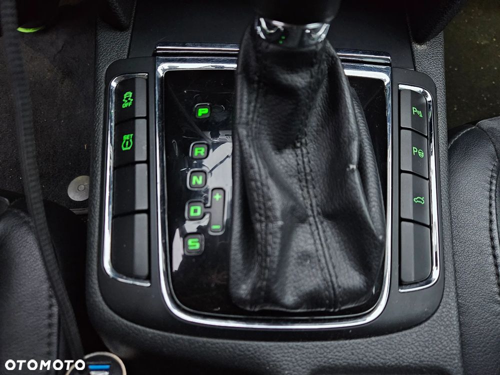 Skoda Superb 2.0 TDI Platinum DSG - 17