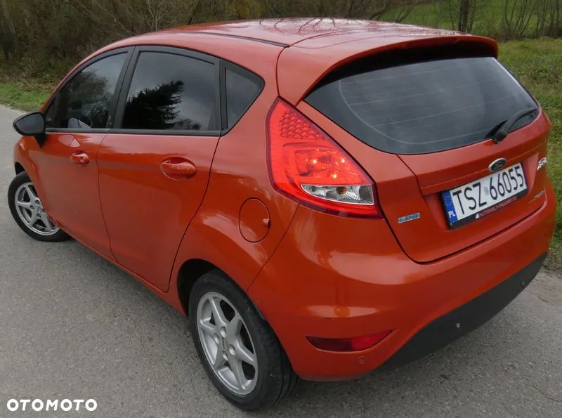 Ford Fiesta - 9