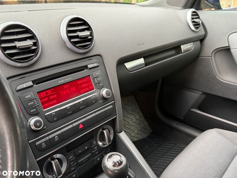 Audi A3 2.0 TDI DPF quattro Attraction - 22