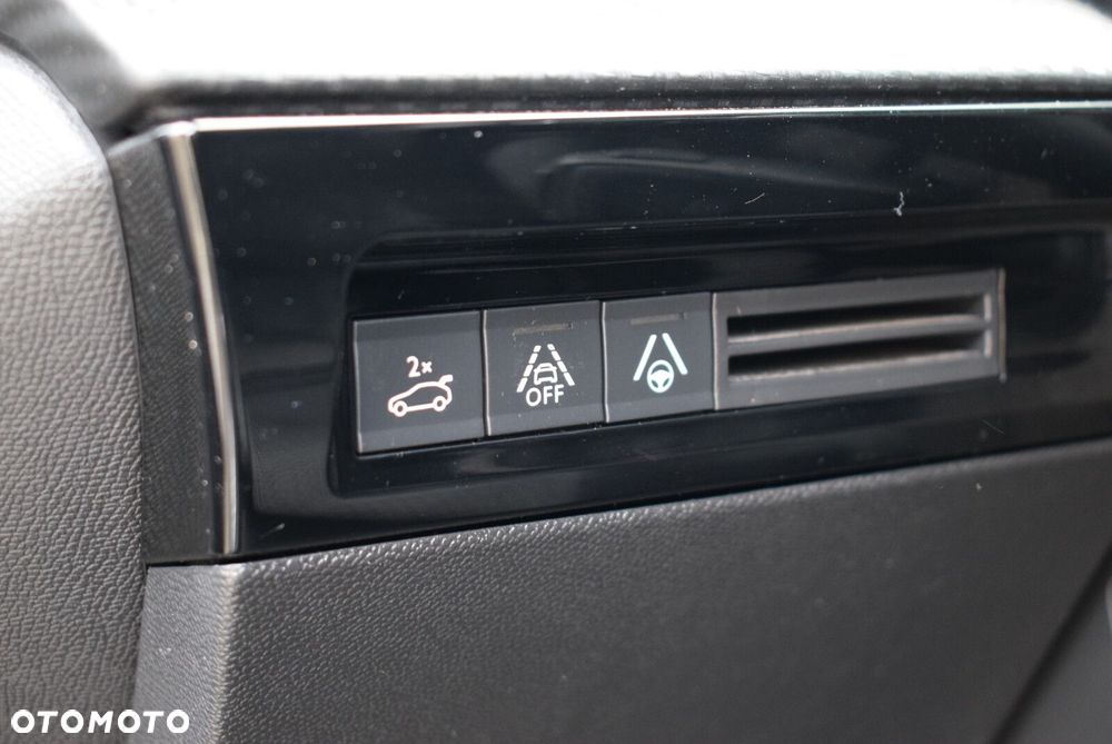 Peugeot 508 1.5 BlueHDi GT Line S&S EAT8 - 32