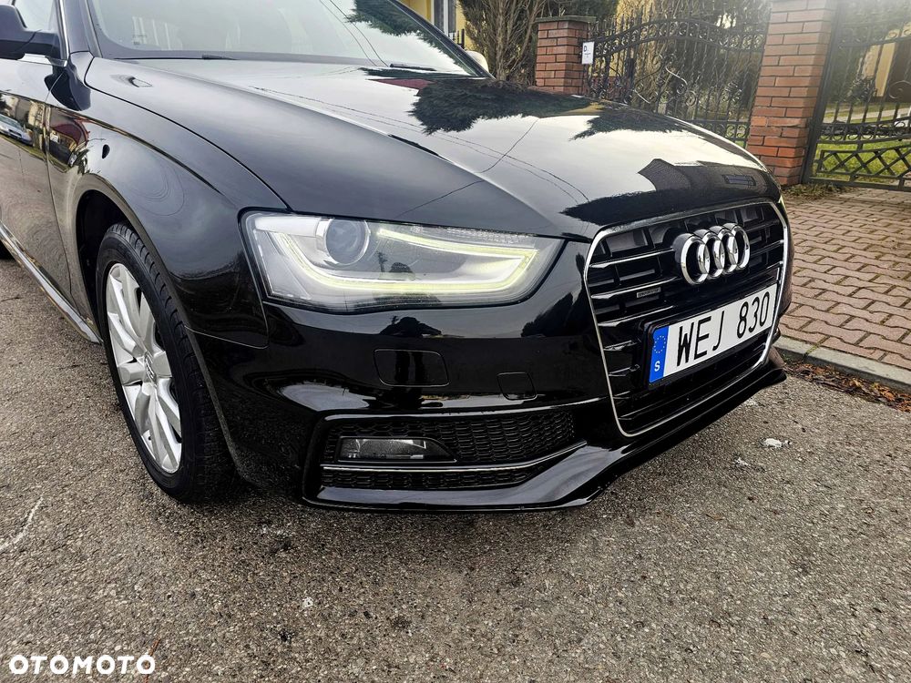 Audi A4 Avant 2.0 TDI DPF quattro S tronic S line Sportpaket - 6