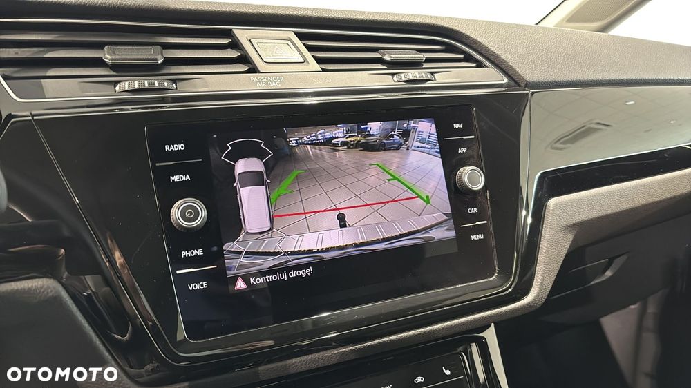 Volkswagen Touran 1.5 TSI EVO Highline DSG - 23
