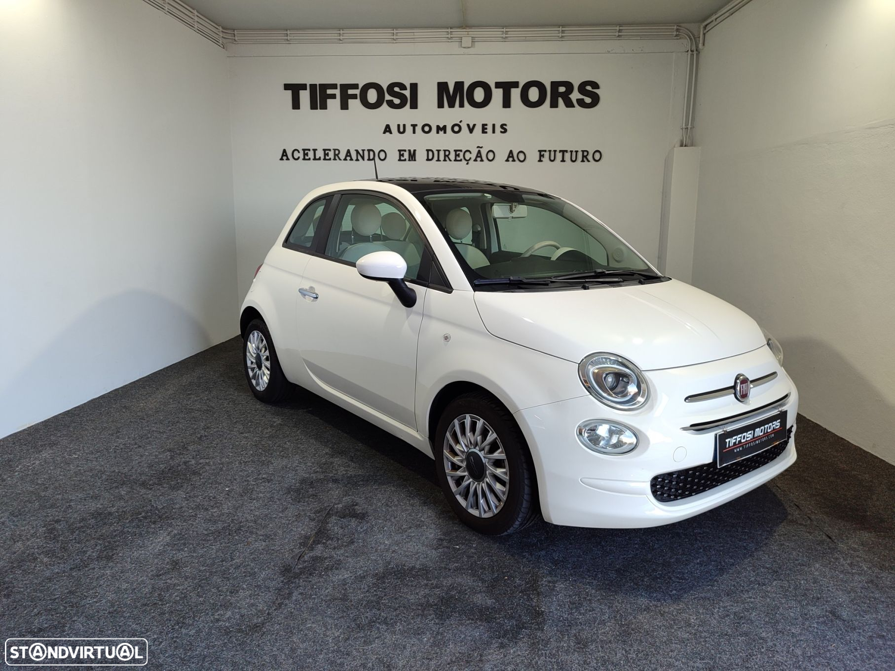 Fiat 500 1.0 Hybrid Lounge - 2