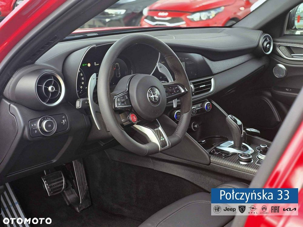 Alfa Romeo Giulia - 11