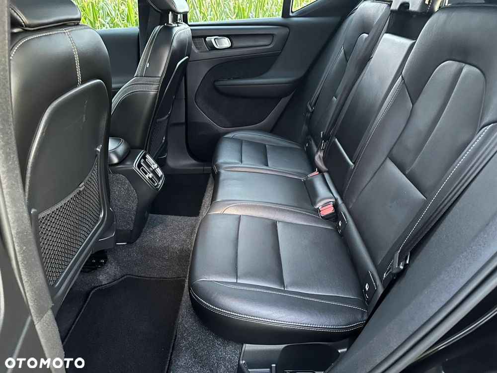 Volvo XC 40 D4 AWD Inscription - 18