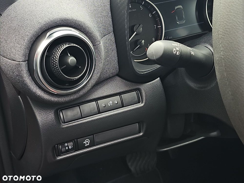 Nissan Juke 1.0 DIG-T Acenta DCT - 15