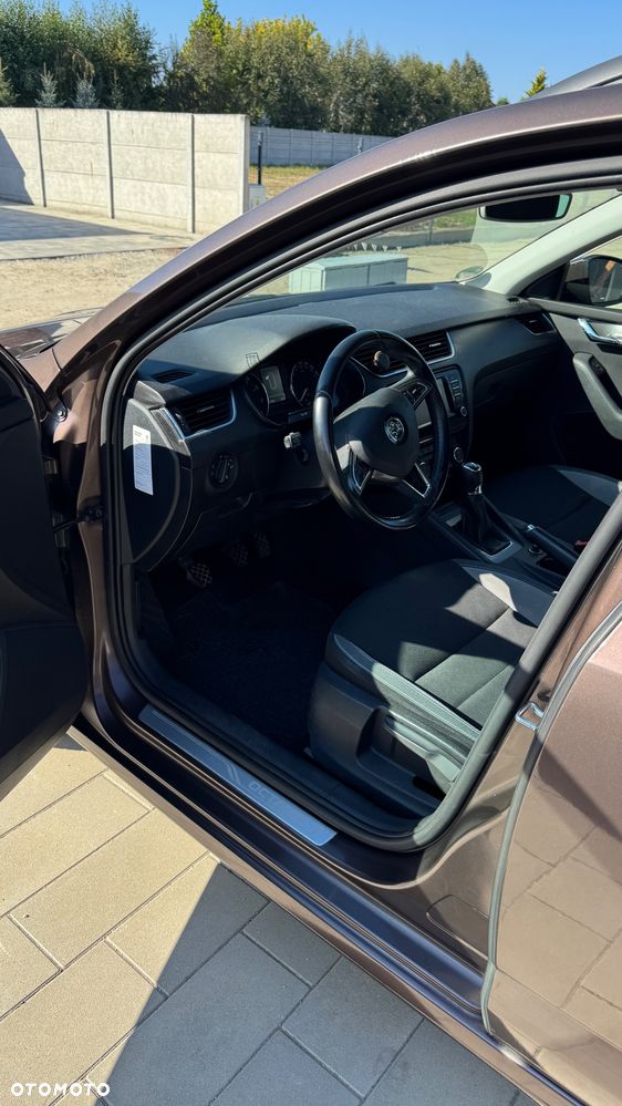 Skoda Octavia 1.4 TSI Joy - 11