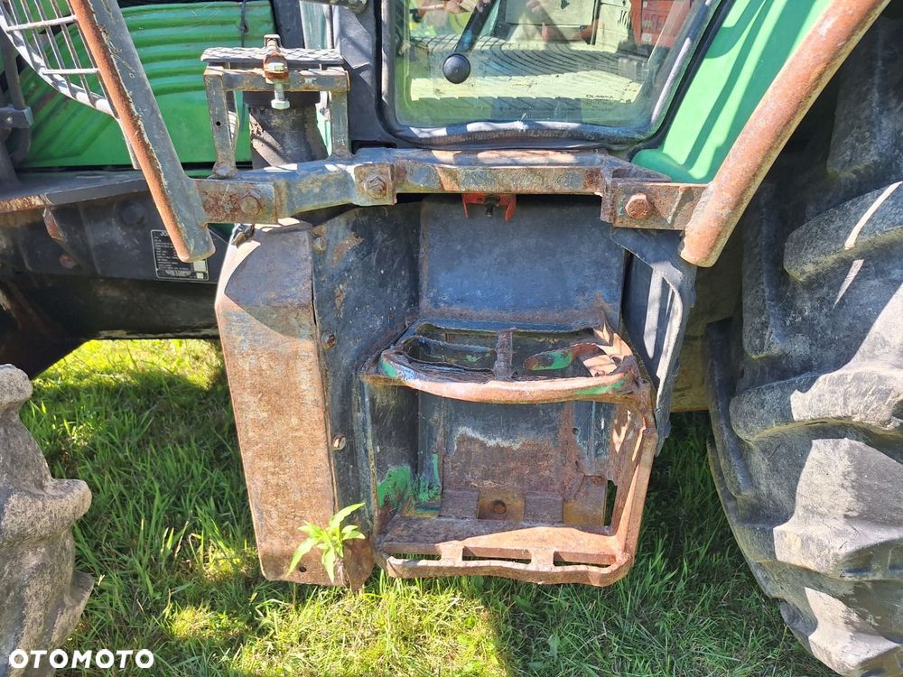 John Deere 6130 Standard 4X4 - 40