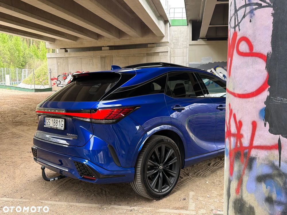 Lexus RX 500h F Sport - 40
