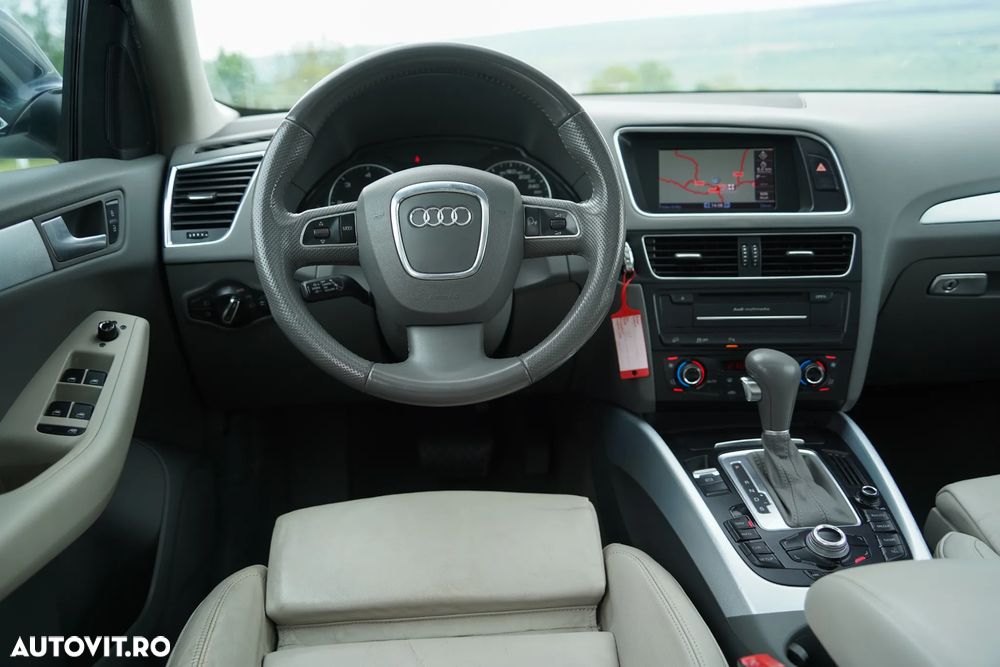 Audi Q5 2.0 TDI Quattro Stronic - 9