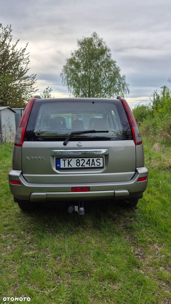 Nissan X-Trail - 2
