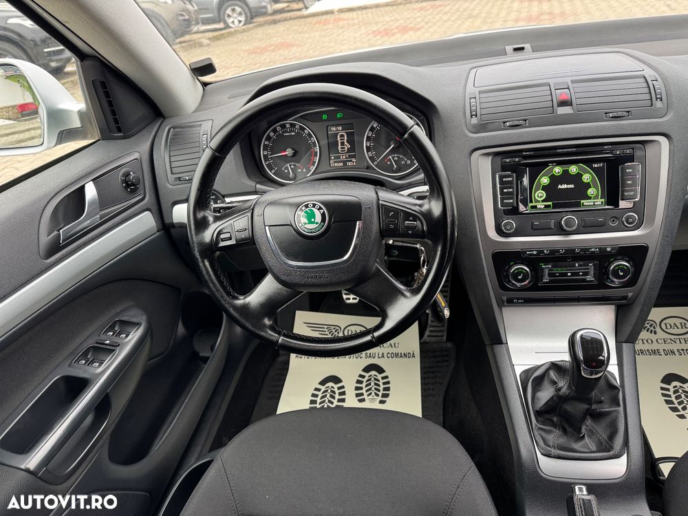 Skoda Octavia 2.0 TDI DPF Scout 4x4 - 13