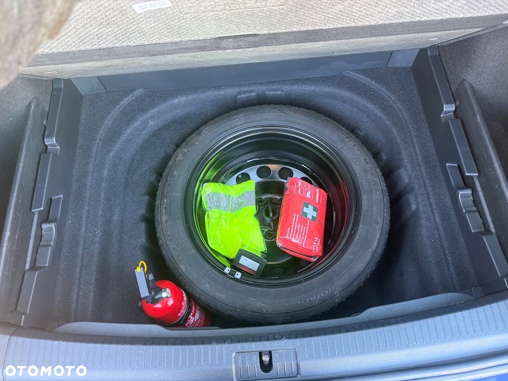 Volkswagen Golf VII 1.6 TDI BMT Comfortline - 6