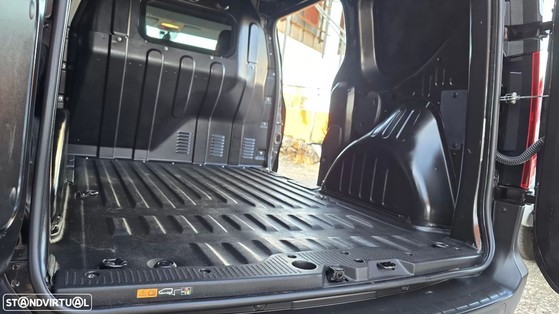 Renault Express - 21