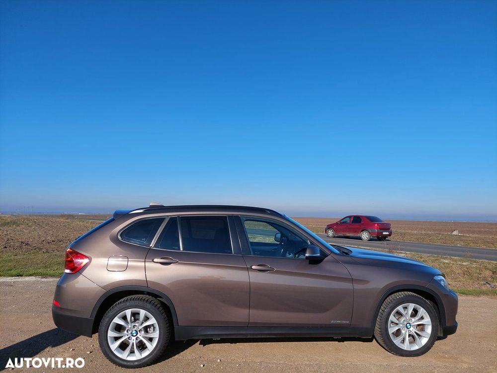 BMW X1 sDrive18d Aut. xLine - 3