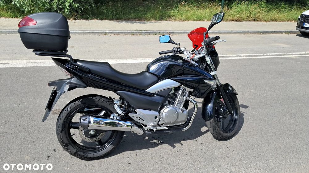 Suzuki GW 250 - 2
