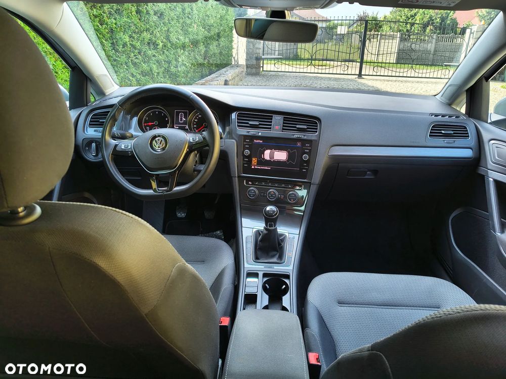 Volkswagen Golf 1.0 TSI OPF Trendline - 6