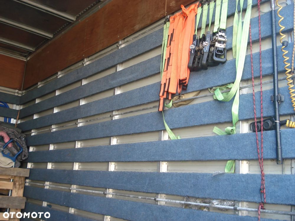 Mercedes-Benz SPRINTER 311 - kontener z windą - 10