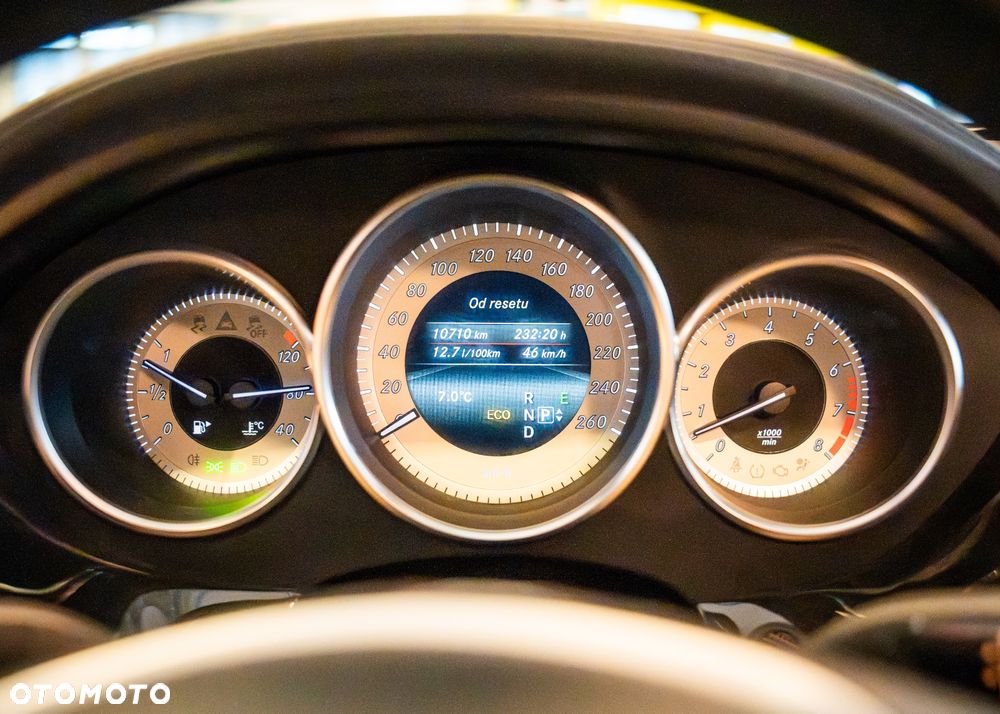 Mercedes-Benz CLS 500 4-Matic BlueEff - 26