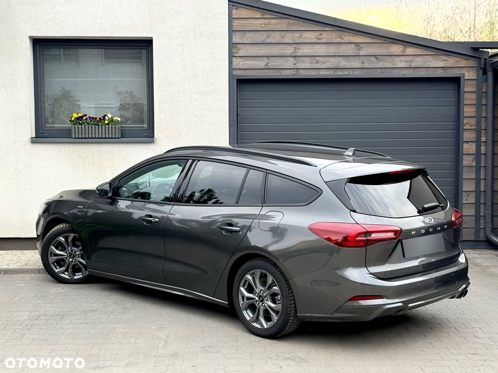Ford Focus 1.0 EcoBoost mHEV ST-Line X - 9