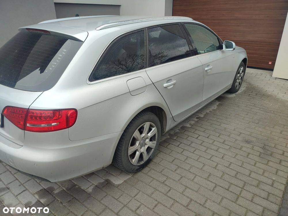 Audi A4 Avant 2.0 TDI Multitronic - 5