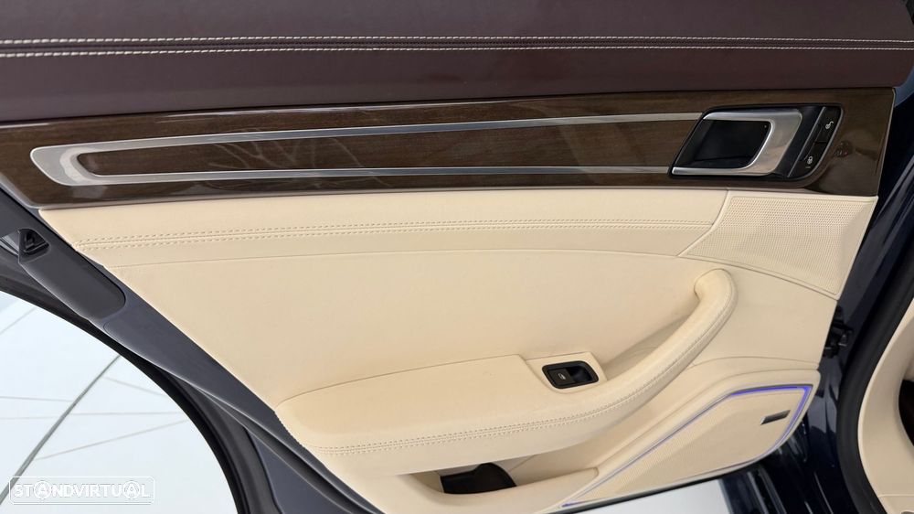 Porsche Panamera 4 E-Hybrid - 20