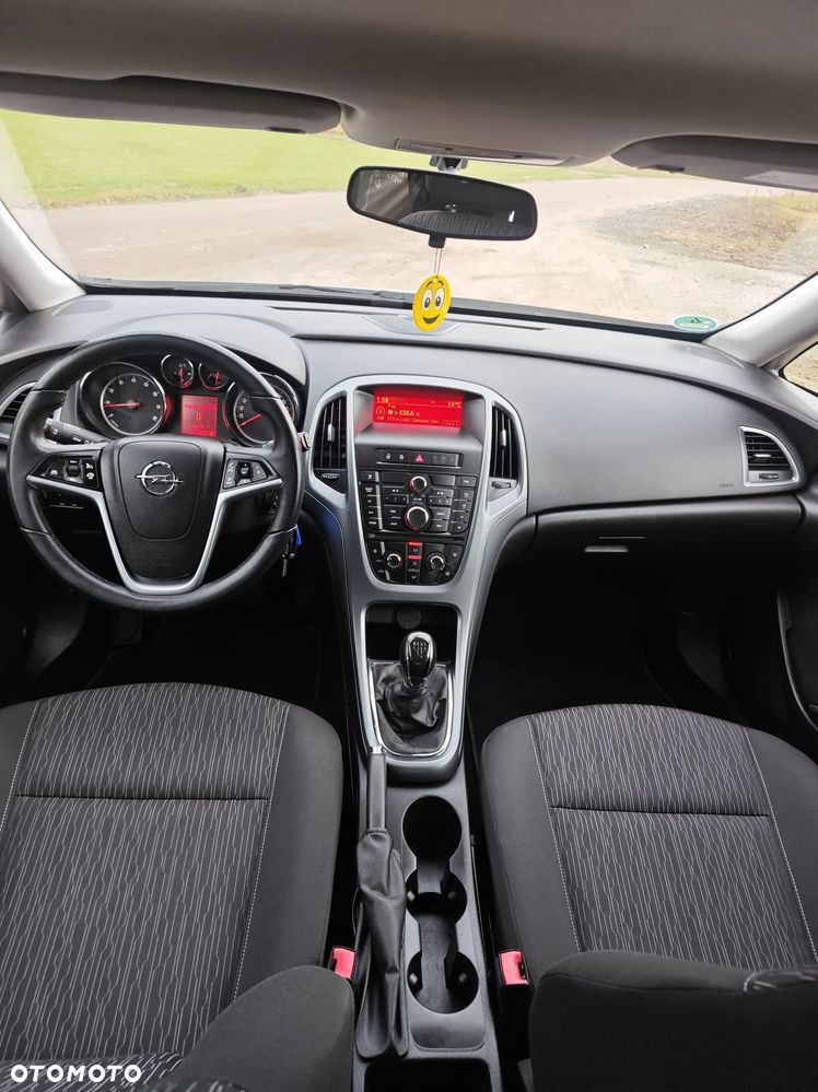 Opel Astra 1.6 Style - 14