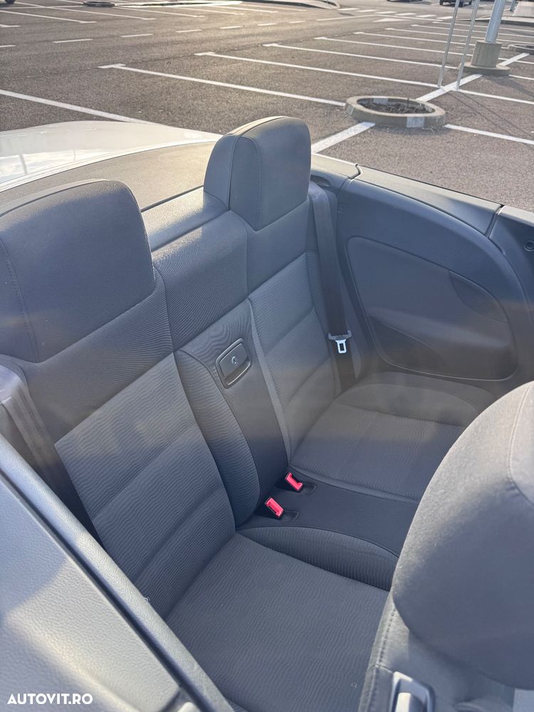 Volkswagen Eos 2.0 TDI DPF DSG BlueMotion Technology - 16