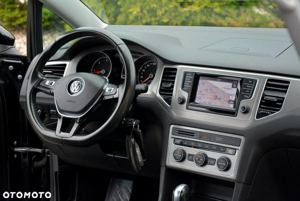 Volkswagen Golf Sportsvan 1.6 TDI BlueMotion Technology Comfortline - 24