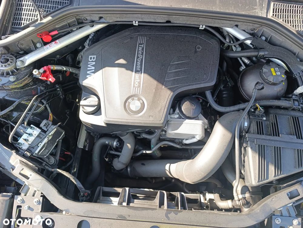 BMW X3 xDrive20i - 8