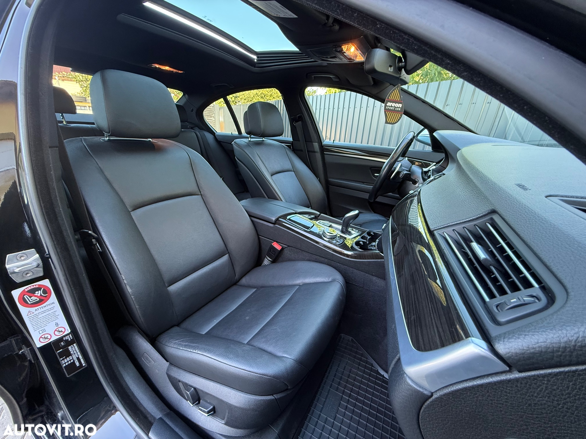 BMW Seria 5 520d Aut. - 7