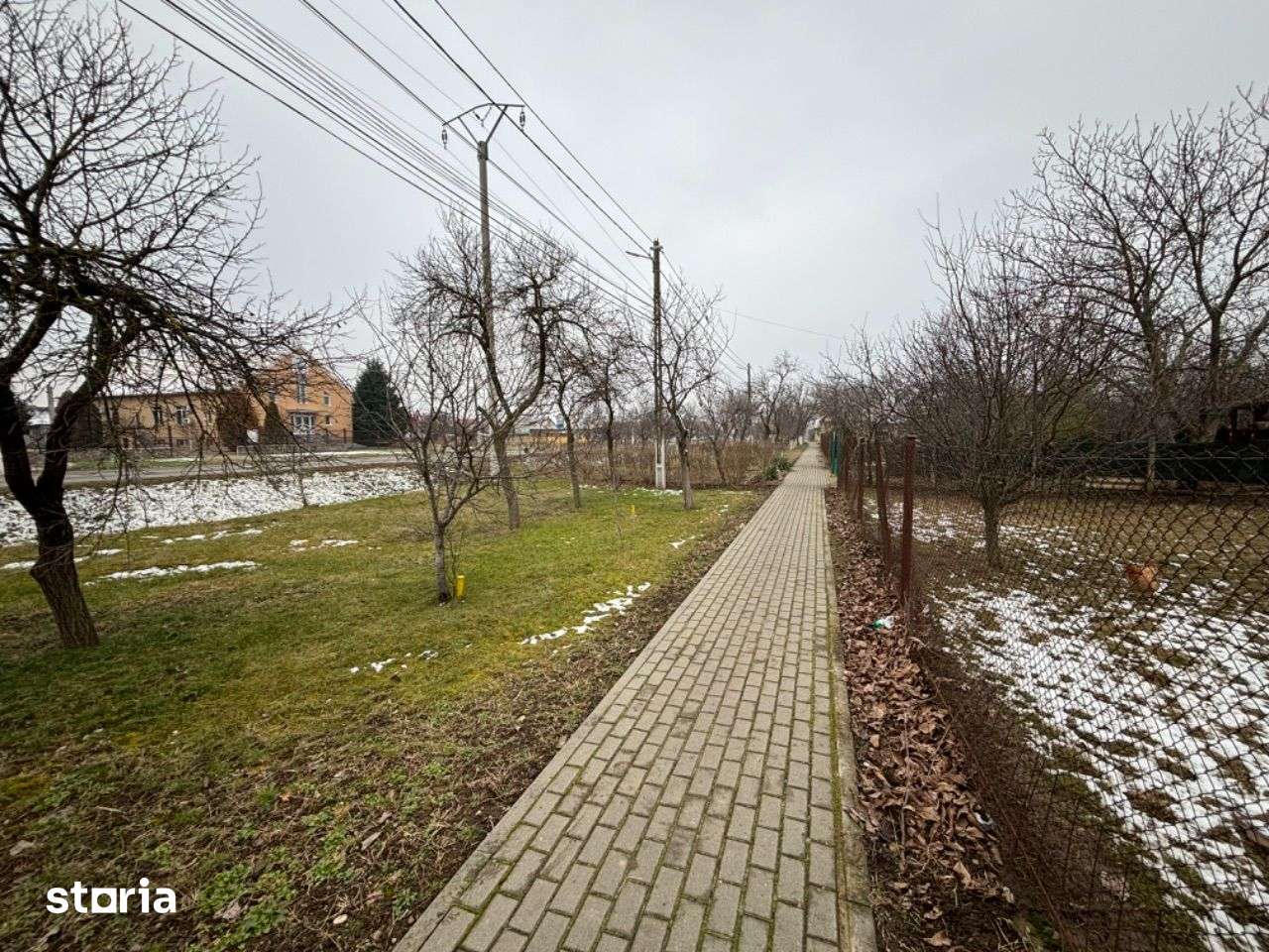 Casă de Vânzare 4 Camere Zadăreni - Imagine principală: 3/4