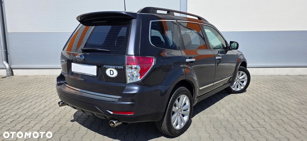 Subaru Forester 2.0X Automatik Exclusive - 4