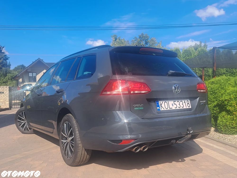 Volkswagen Golf 2.0 TDI (BlueMotion Technology) DSG Comfortline - 4