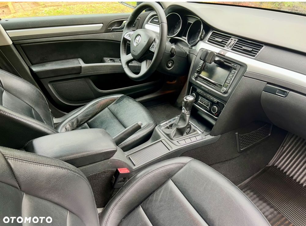 Skoda Superb 1.6 TDI Business - 3