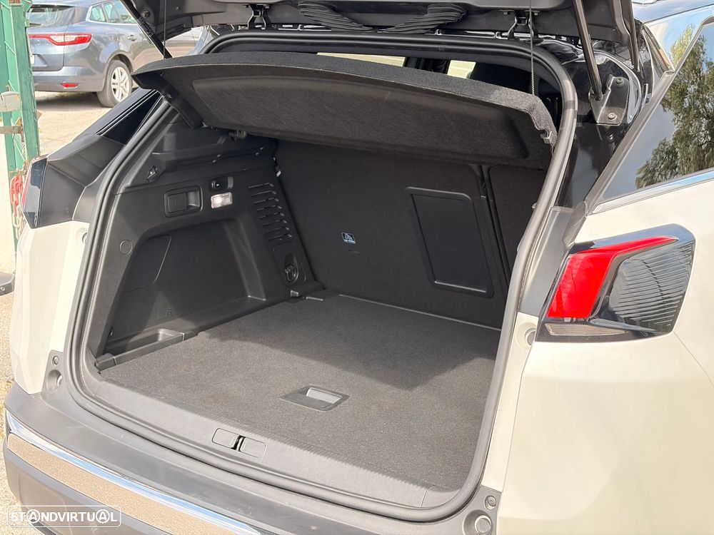 Peugeot 3008 1.2 PureTech GT Line EAT8 - 44