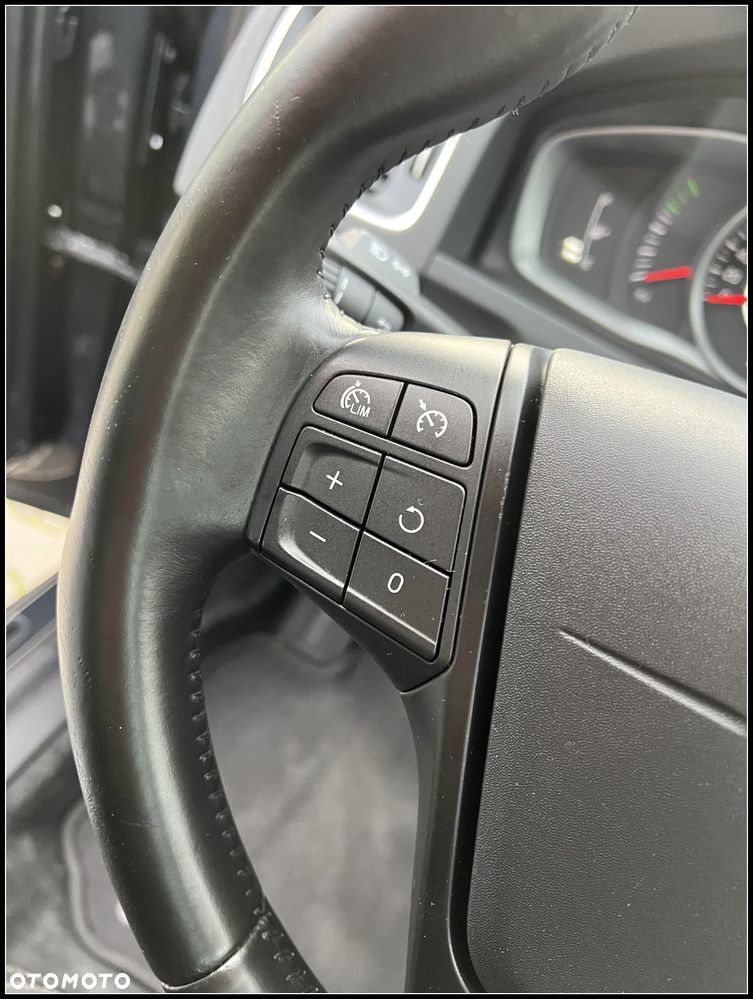 Volvo V60 - 19