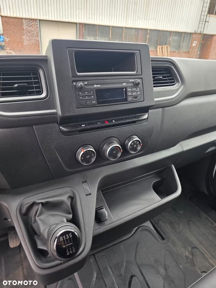 Renault Master - 11