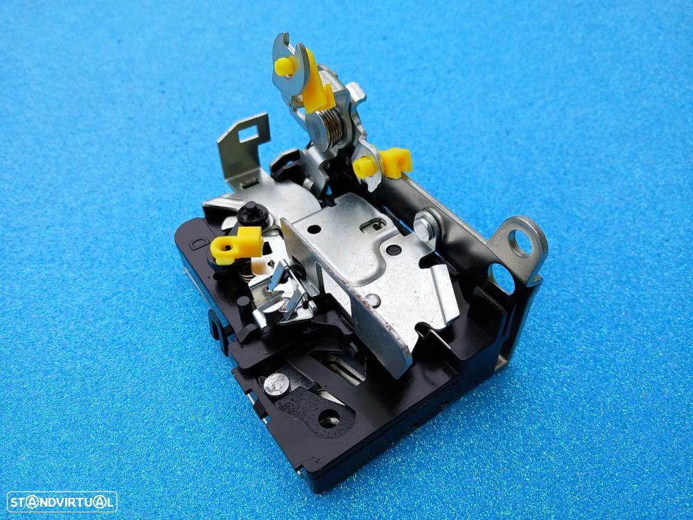 Fechadura porta Iveco Daily de 1999 em diante  NOVA - 5