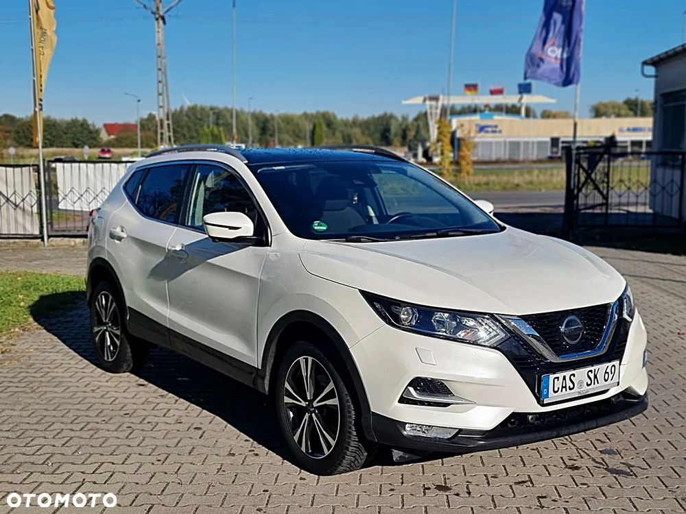Nissan Qashqai - 1